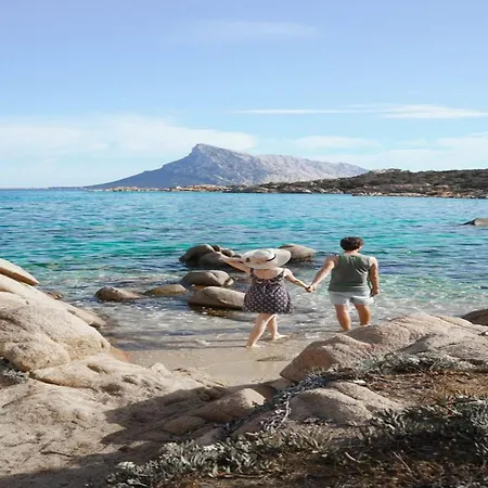 Lovely With Private Wide Garden Near Orosei * Cala Liberotto