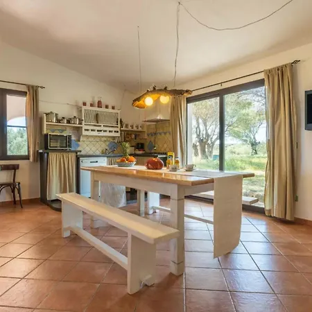 Lovely With Private Wide Garden Near Orosei Villa Cala Liberotto